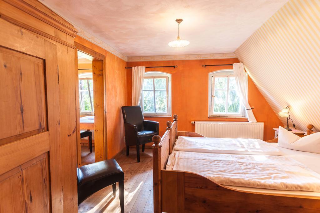 Das Forsthaus Hotelapartments 바트샨다우 외부 사진