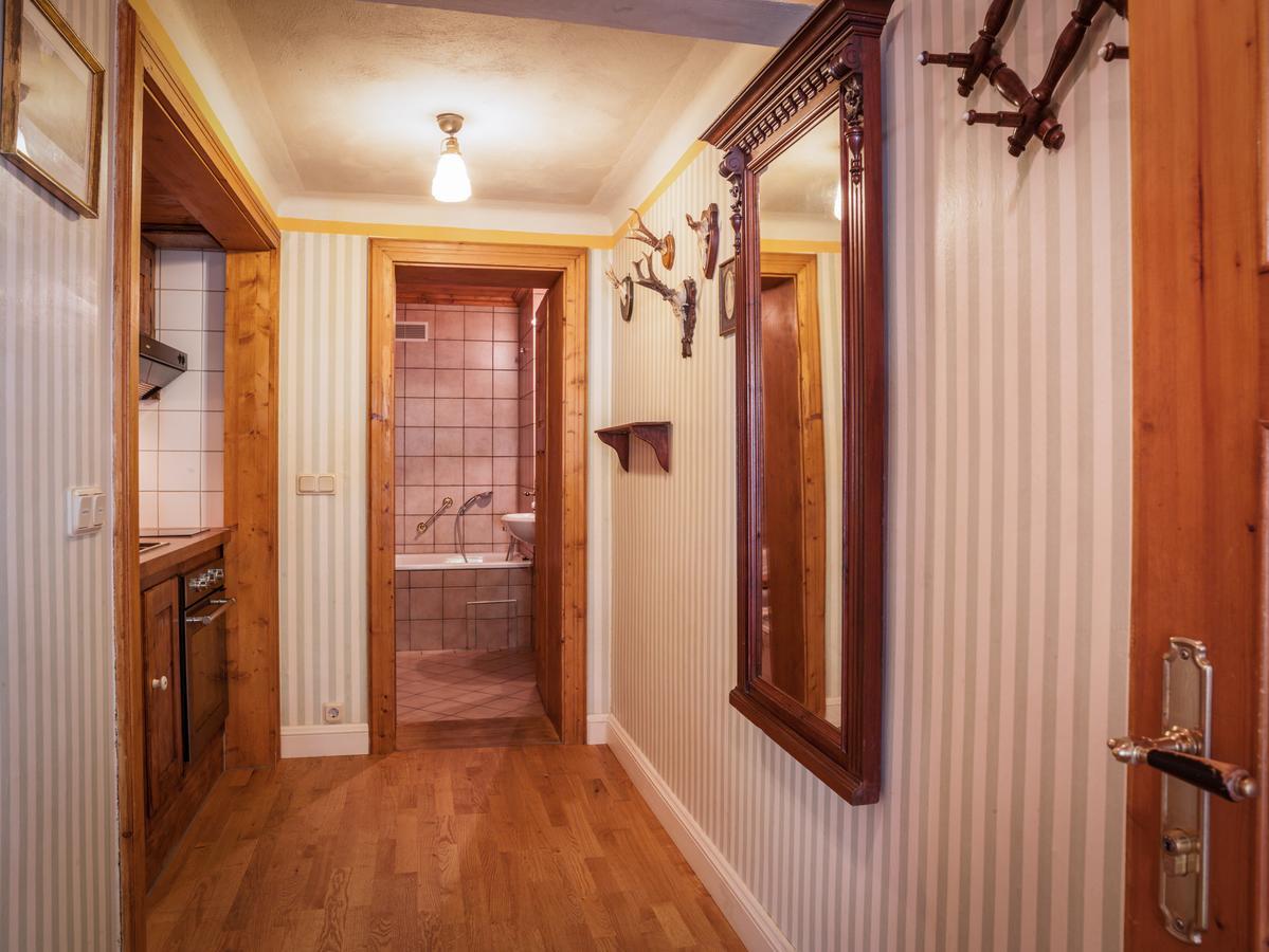 Das Forsthaus Hotelapartments 바트샨다우 외부 사진