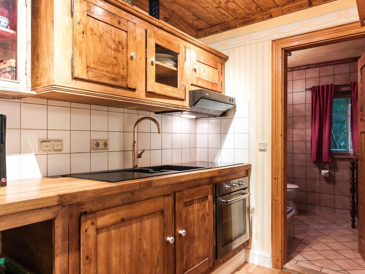 Das Forsthaus Hotelapartments 바트샨다우 외부 사진
